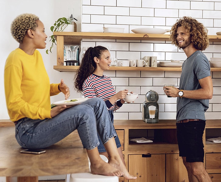 Máquina de café Mini Me Negra de Nescafé Dolce Gusto - Siman El